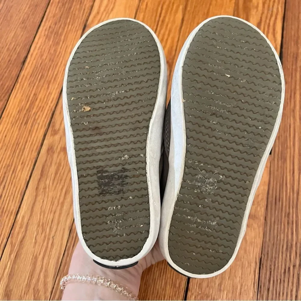 Sperry Topsider Little Kid's Grey Spinnaker Washable Junior Sneaker Size 8.5